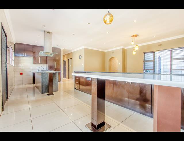 4 BEDROOM HOUSE RENTED IN DISCOVERY